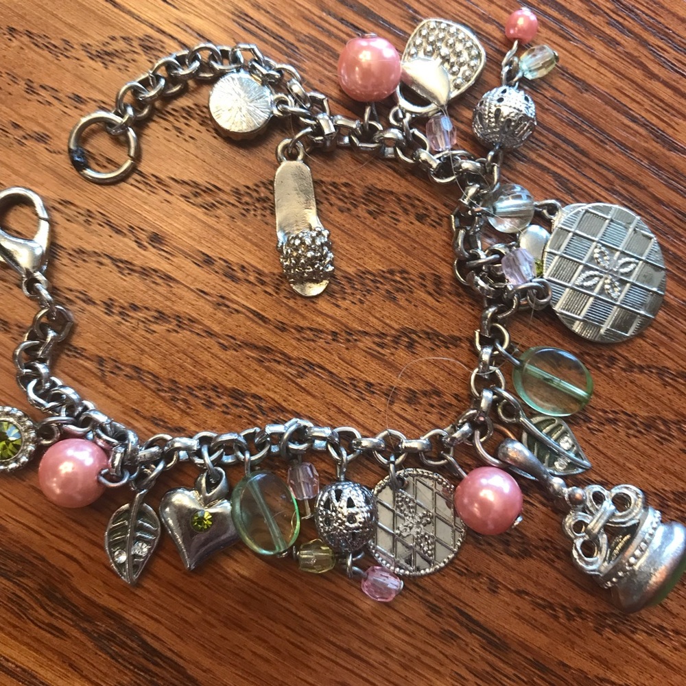 🧡 charm bracelet 💚